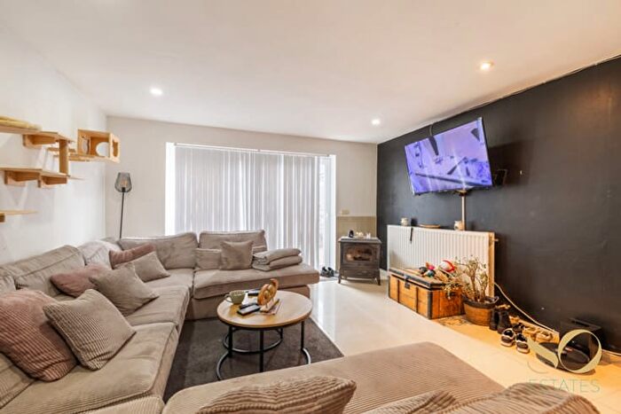 Maison 6 pièces à vendre - Rue Albert Lemaitre, Courcelles