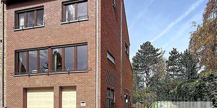 Boulevard Pire Lefèbvre Desnouettes, BrainelAlleud - Maison 3 pièces à vendre