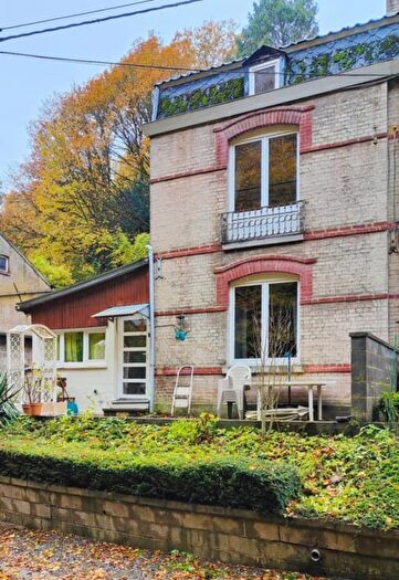 Rue Surface, SaintGeorgessurMeuse : Maison 4 pièces à vendre