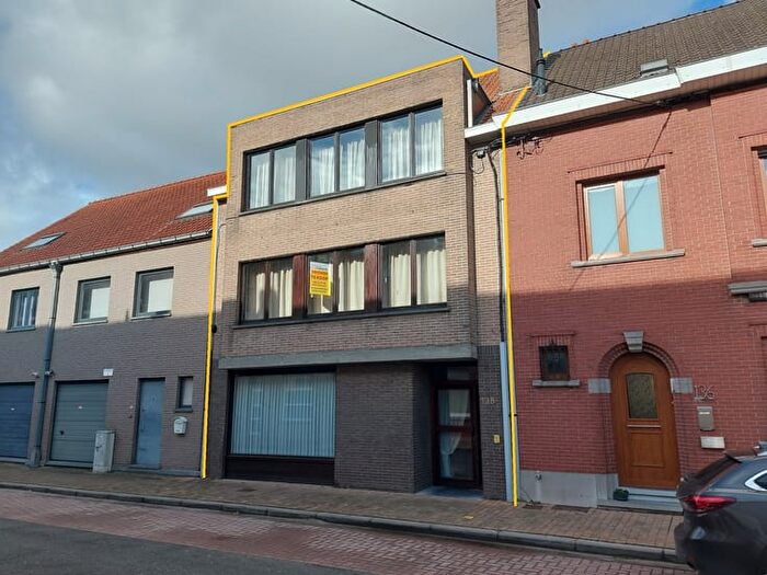 Maison 12 pièces à Nieuwstraat, Wevelgem, à vendre