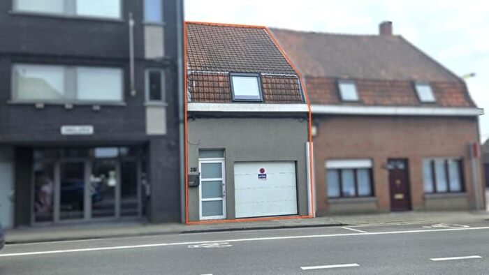 Maison 3 pièces à Chaussée de Lille, Mouscron, à vendre