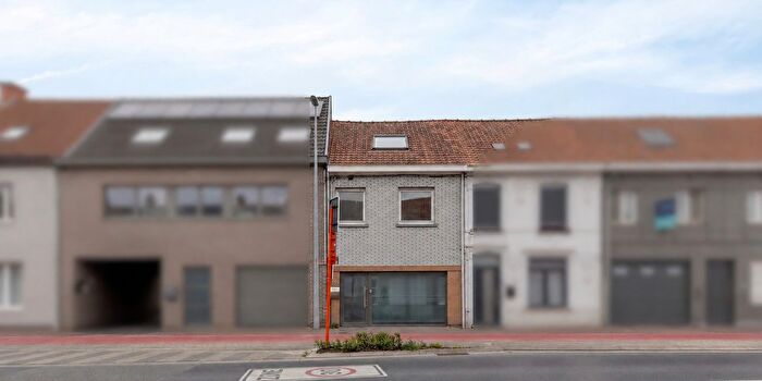 Maison 4 pièces à vendre à Brugsesteenweg, Roeselare