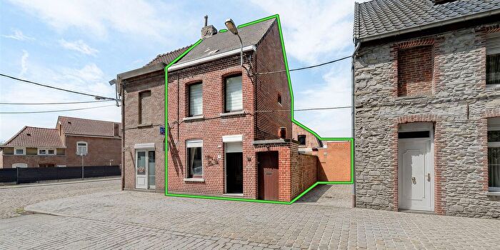Maison 7 pièces à Antoing, Henegouwen, à vendre