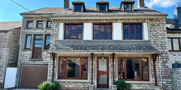 Rue Jehoge, Xhoris : Maison 6 pièces à vendre