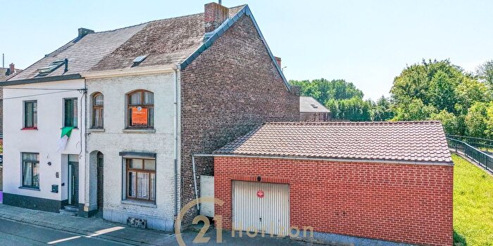 Maison 5 pièces à vendre à Quaregnon, Henegouwen
