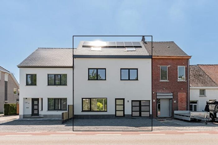 Maison 12 pièces à vendre à Antwerpsesteenweg, Leopoldsburg