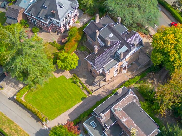 Avenue Constantin de Gerlache, Liège : Maison 5 pièces à vendre