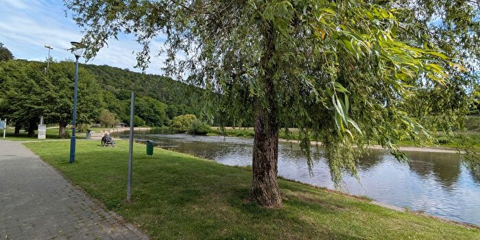 Maison 8 pièces à vendre - Rue du Ruisseau, VressesurSemois