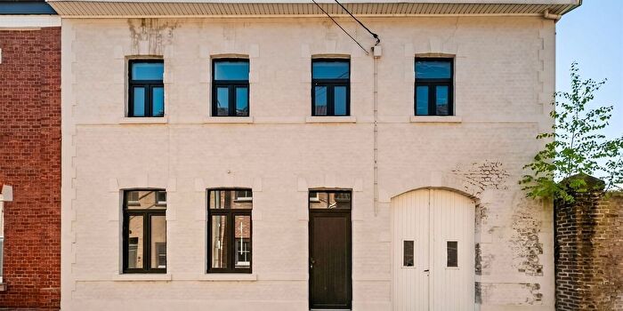 F L Vandecanstraat, Waasmont : Maison 4 pièces à vendre