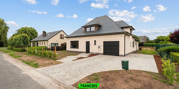 Maison 4 pièces à Engelendale, Eeklo, à vendre