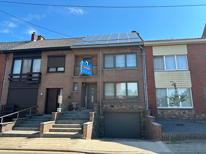 Maison 3 pièces à vendre à Steenweg op Papenbroek, DIEST
