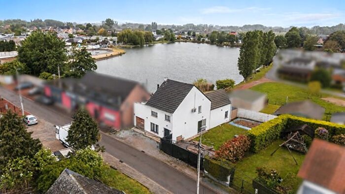 Maison 5 pièces à Molenhoek, Londerzeel, à vendre