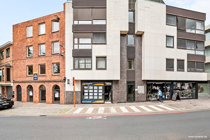 Appartement 8 pièces à vendre à Wallenstraat, Roeselare