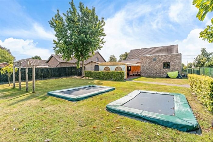 Maison 4 pièces à vendre - Lakerweg, Kinrooi