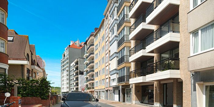 Appartement 3 pièces à Patriottenstraat, Duinbergen, à vendre