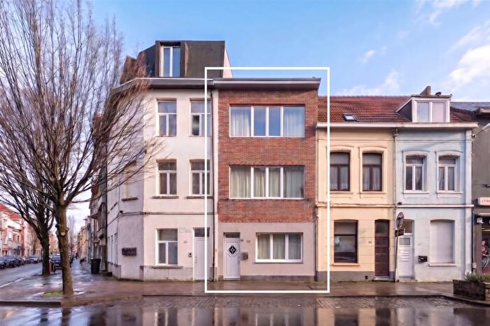 Boomsesteenweg, Antwerpen : Maison 4 pièces à vendre