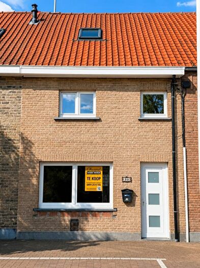 Zandvoordedorpstraat, Oostende : Maison 3 pièces à vendre