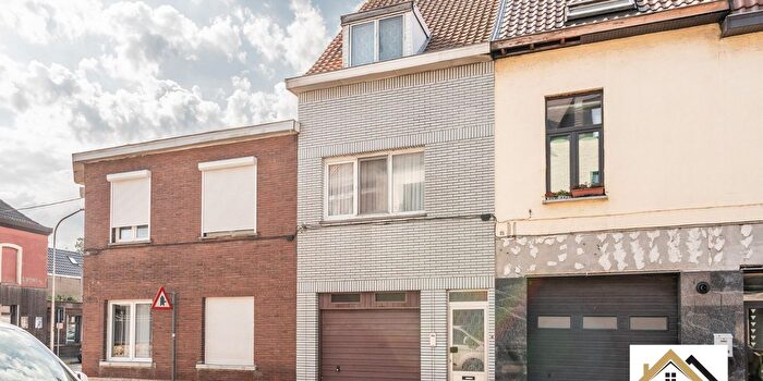 Maison 2 pièces à Dendermondesteenweg, SintAmandsberg, à vendre