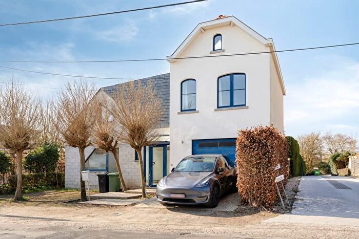 Maison 4 pièces à Hengstenberg, JEZUSEIK, à vendre