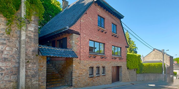 Maison 5 pièces à vendre - Avenue du RondPoint, Rochefort