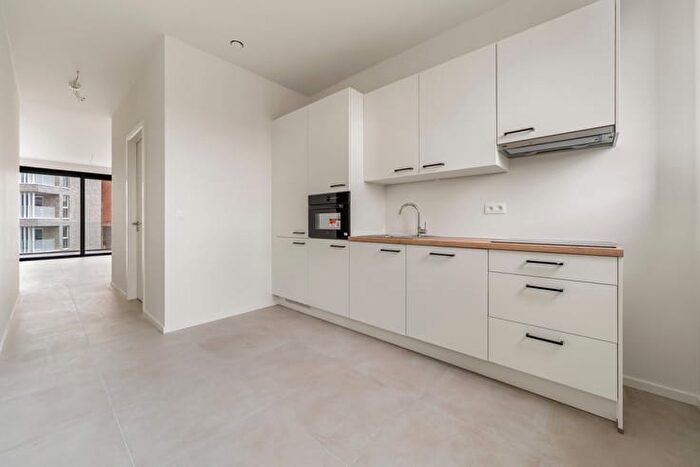 Appartement 8 pièces à louer - Stationsplein, Hasselt