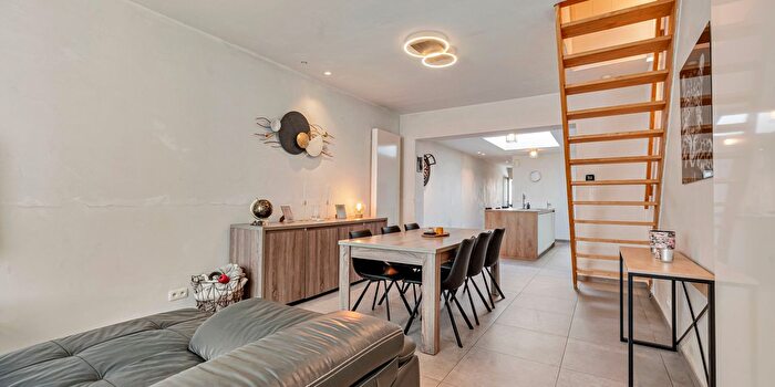 Moeskroenstraat, Menen : Maison 3 pièces à vendre