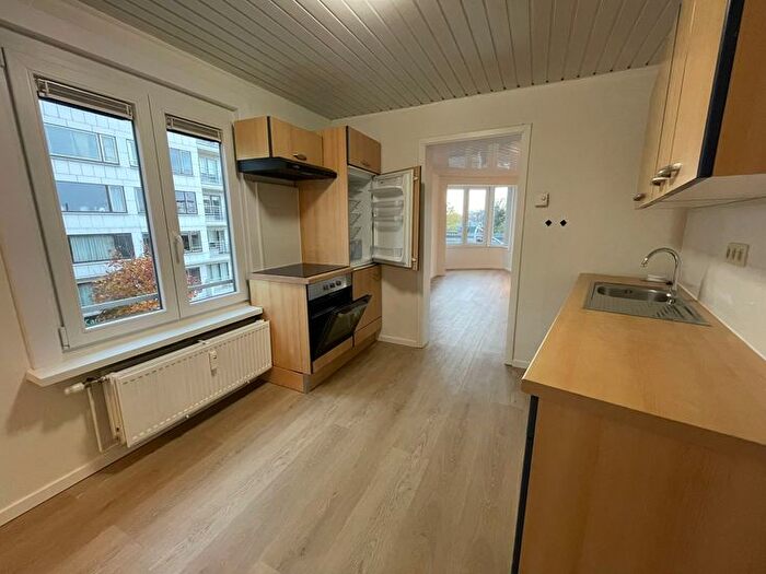 Krijgslaan l, E : Appartement 4 pièces à louer