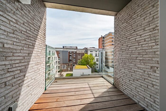 Rue Eugène Ysaye, B : Appartement 2 pièces à vendre