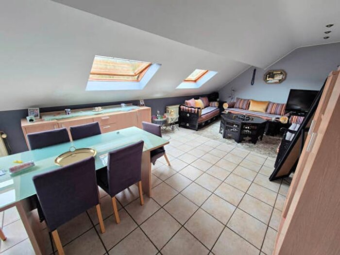 Appartement 2 pièces à vendre à rue Neuve, A