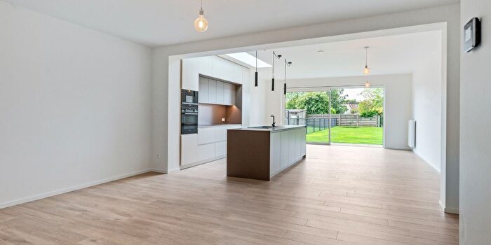 Maison 3 pièces à vendre à Hooghuisstraat B, Hoevenen
