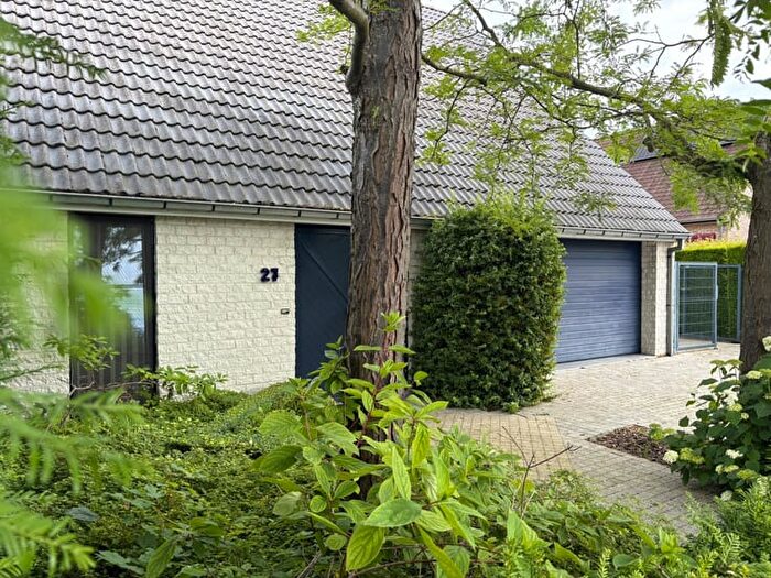 Maison 4 pièces à Machelsesteenweg, Steenokkerzeel, à vendre