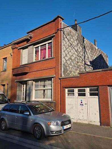 Maison 3 pièces à Rue Defize, Loncin, à vendre