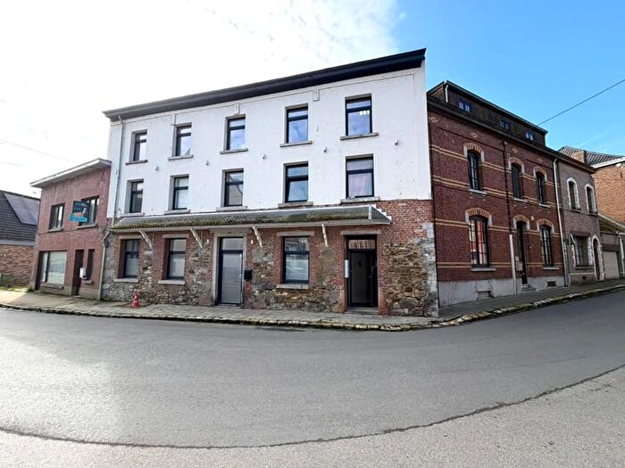 Rue D'henripont b, A : Appartement 1 pièce à vendre
