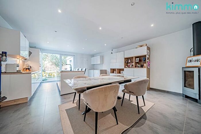 Rue de l'Yser, Châtelineau : Maison 4 pièces à vendre