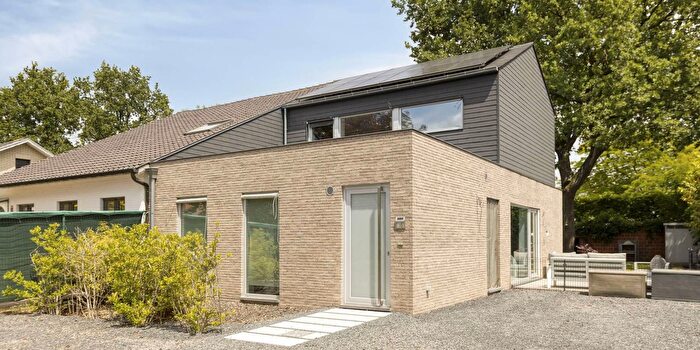 Maison 3 pièces à vendre à Populierenstraat, Kuringen