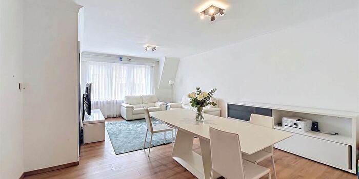 Appartement 2 pièces à Zwanenhoekstraat, SintGillisWaas, à vendre