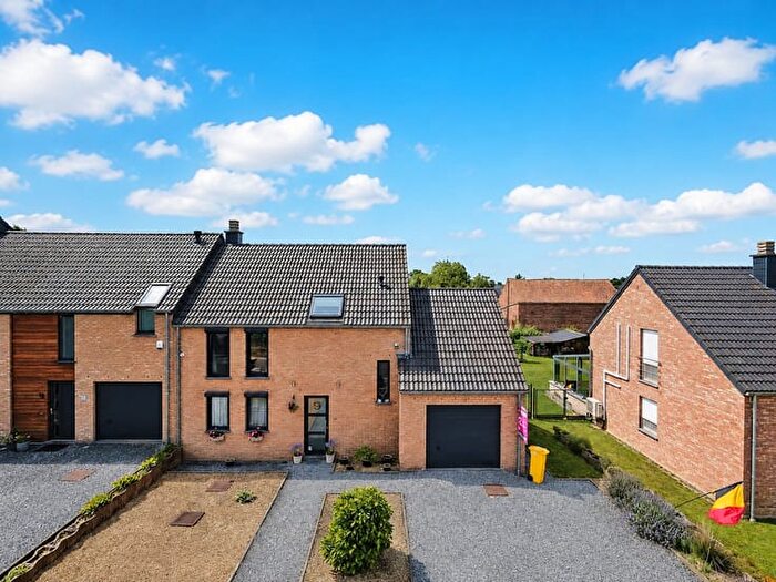 Rue de Hesbaye, remicourt - Maison 4 pièces à vendre