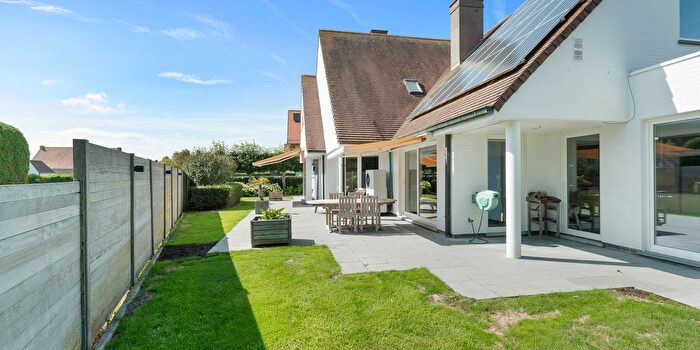 Maison 4 pièces à Zonnebloemstraat, HeistaanZee, à vendre