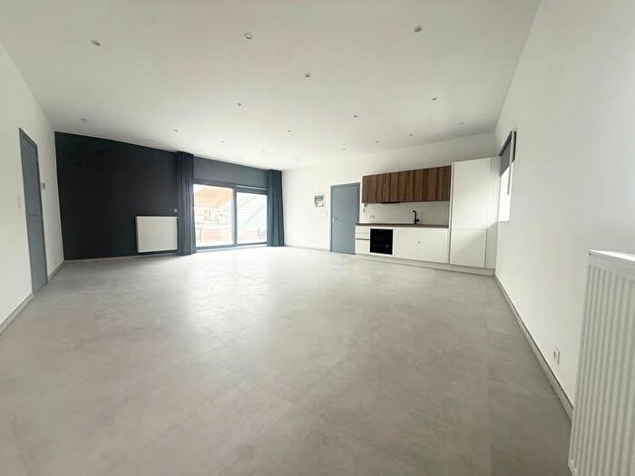Appartement 2 pièces à route de mons, Binche, à louer