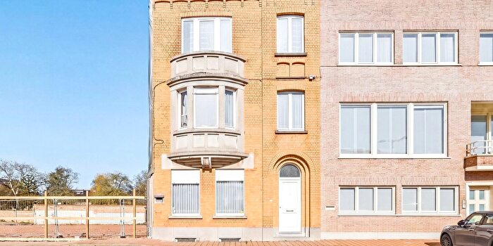 Maison 5 pièces à vendre à Kaaiplaats, Veurne