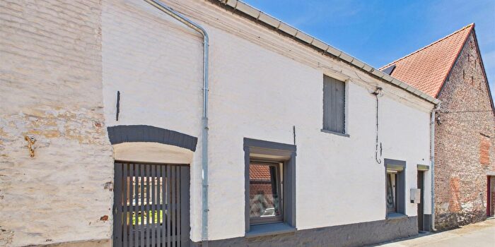 Rue SaintAntoine, Hollain - Maison 2 pièces à vendre