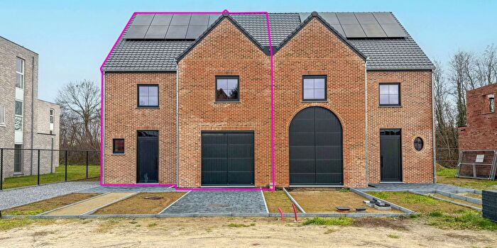Tunnelstraat, Leopoldsburg : Maison 5 pièces à vendre