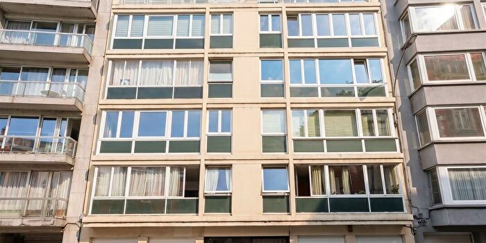 Appartement 2 pièces à Quai Churchill, Liège, à vendre