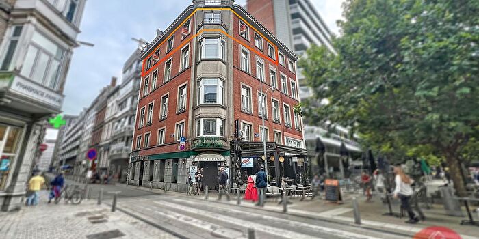 Place des Carmes, Liège : Appartement 2 pièces à vendre