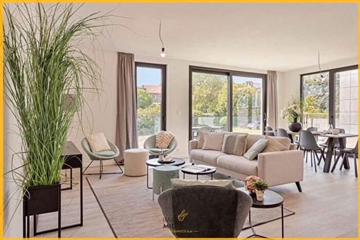 Rozenlaan, Dilbeek : Appartement 3 pièces à vendre