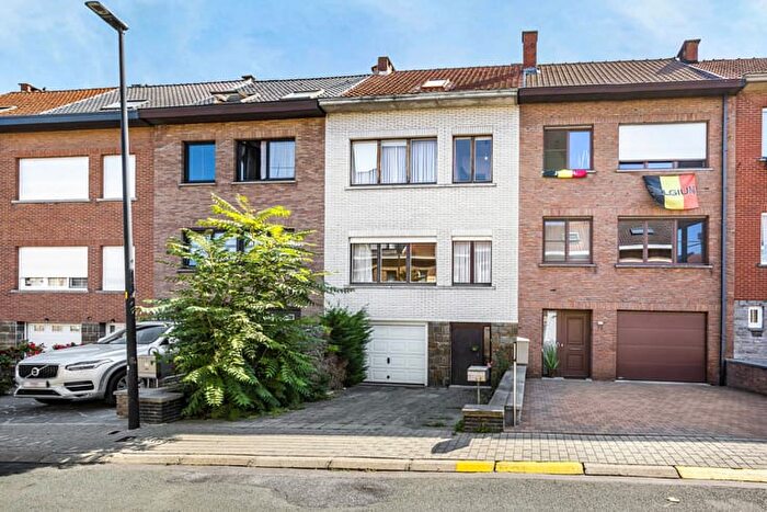 Georges Hensmansstraat, SintPietersLeeuw - Maison 4 pièces à vendre