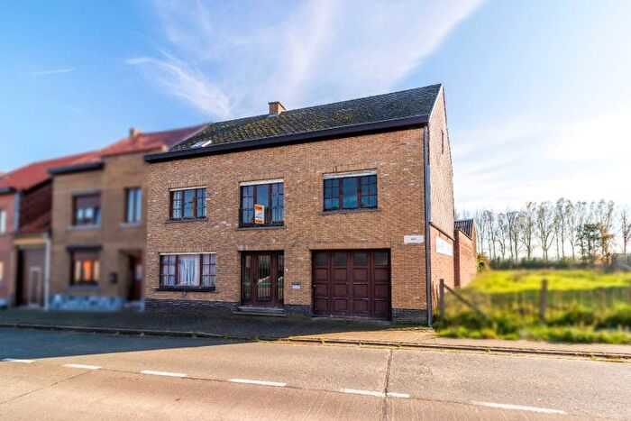 Maison 1 pièce à vendre à Brielstraat, Denderwindeke