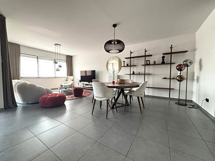 Hoogstraat Q, Zaventem : Appartement 4 pièces à louer