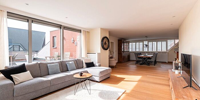 Appartement 3 pièces à Desmedtstraat, Minderhout, à vendre