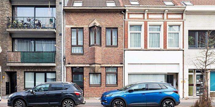 Turnhoutsebaan, Deurne : Maison 3 pièces à vendre